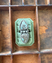 Load image into Gallery viewer, Turquoise and Sterling Silver Ring
